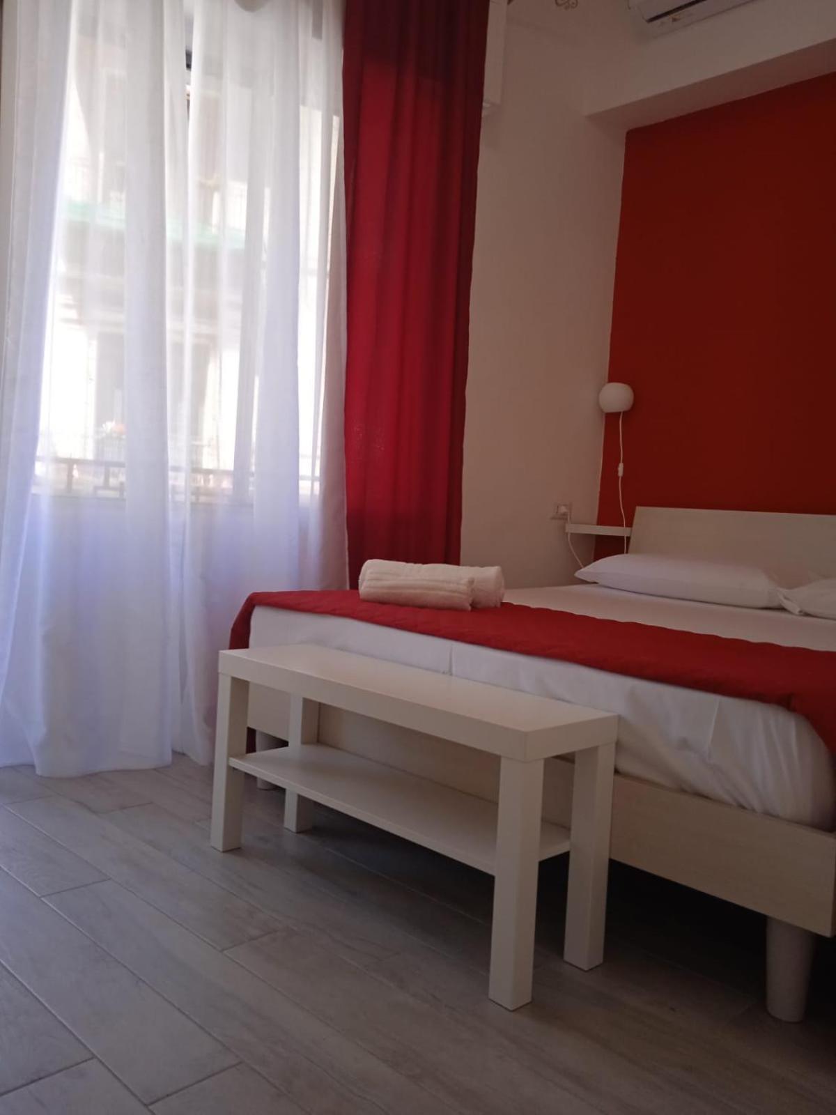 La Stazione 92 Bed & Breakfast Catania Ngoại thất bức ảnh